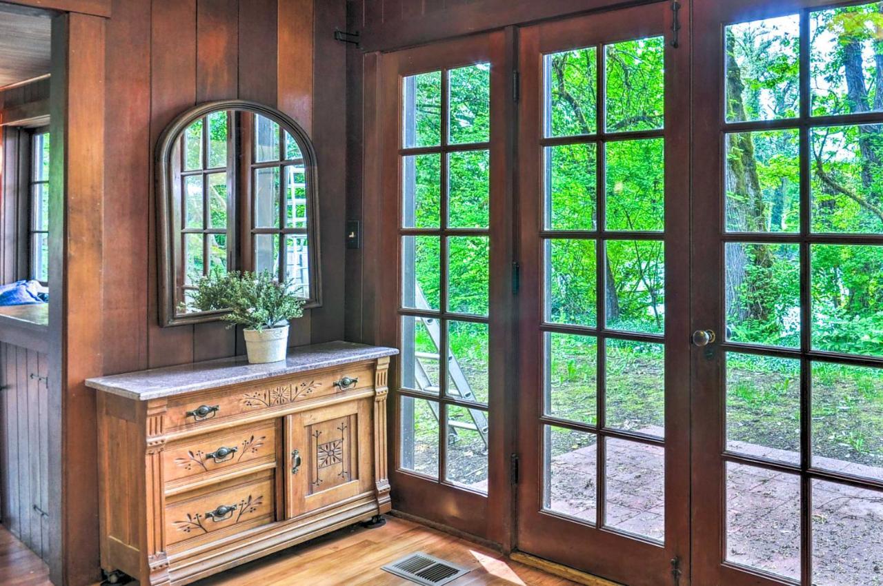 Peaceful And Elegant Cottage With Riverside View Oregon City Extérieur photo